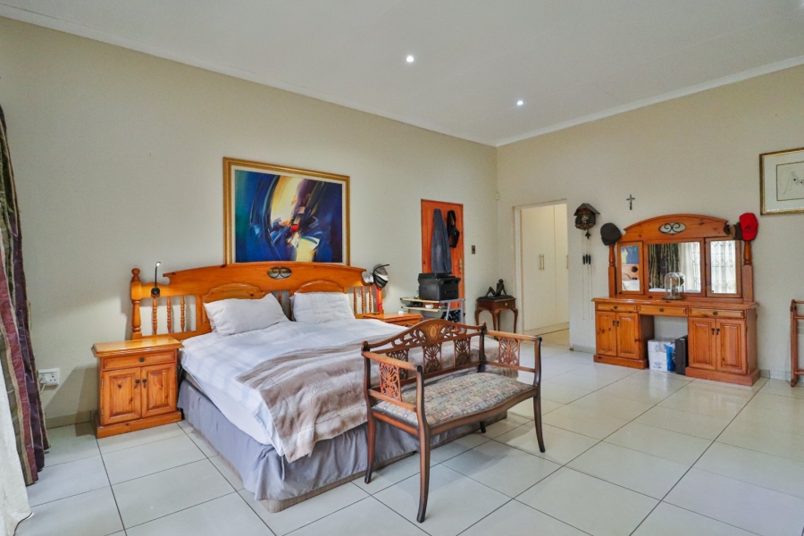 3 Bedroom Property for Sale in Hartzenbergfontein Gauteng