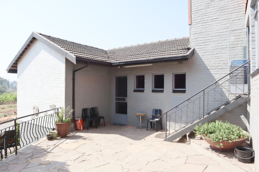 4 Bedroom Property for Sale in Lindhaven Gauteng