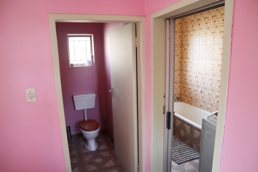 4 Bedroom Property for Sale in Lindhaven Gauteng