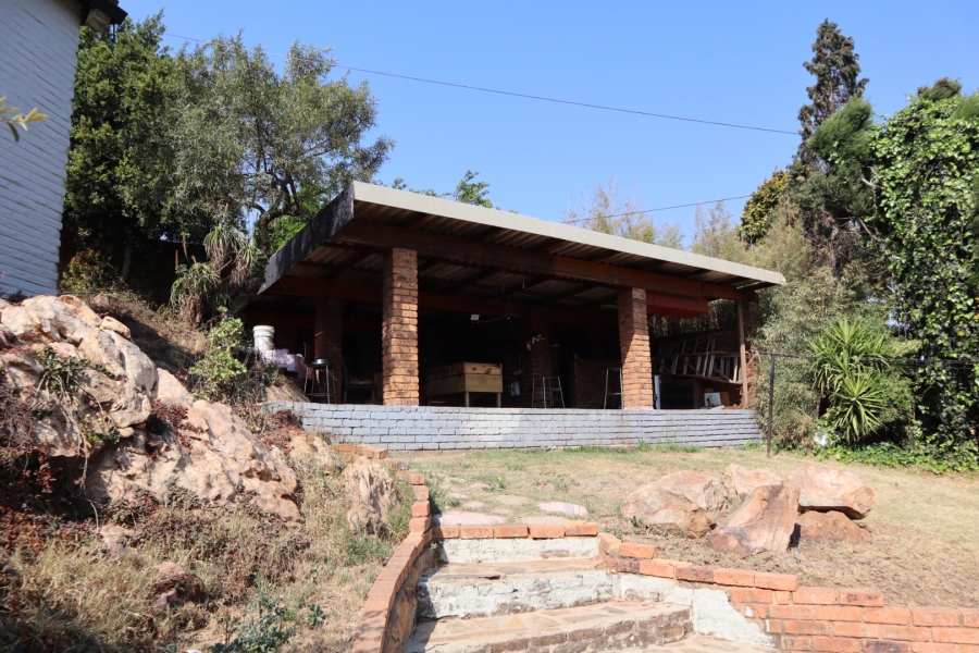 4 Bedroom Property for Sale in Lindhaven Gauteng