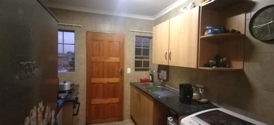 3 Bedroom Property for Sale in Olievenhoutbosch Gauteng