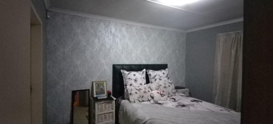 3 Bedroom Property for Sale in Olievenhoutbosch Gauteng