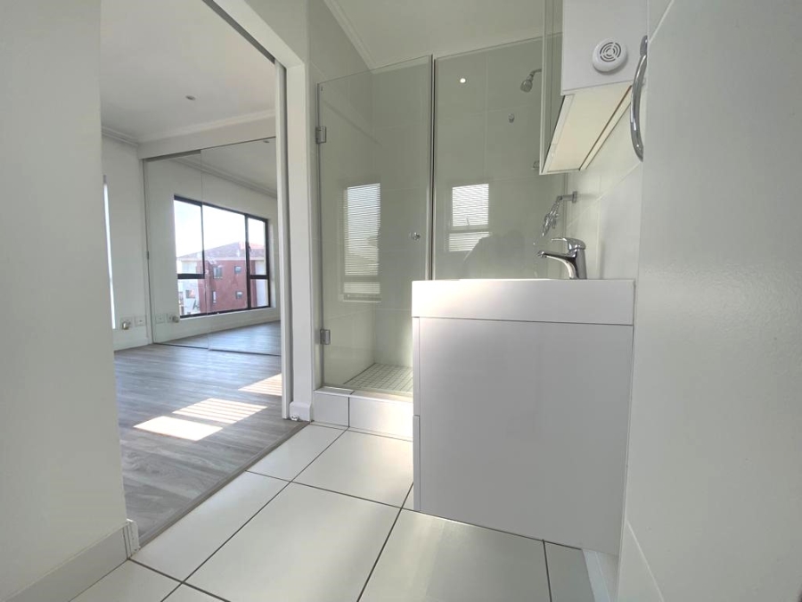 To Let 3 Bedroom Property for Rent in Fourways Gauteng