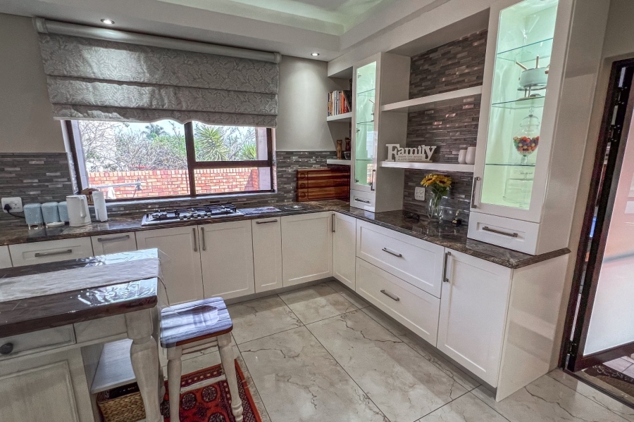 6 Bedroom Property for Sale in Meyersdal Gauteng