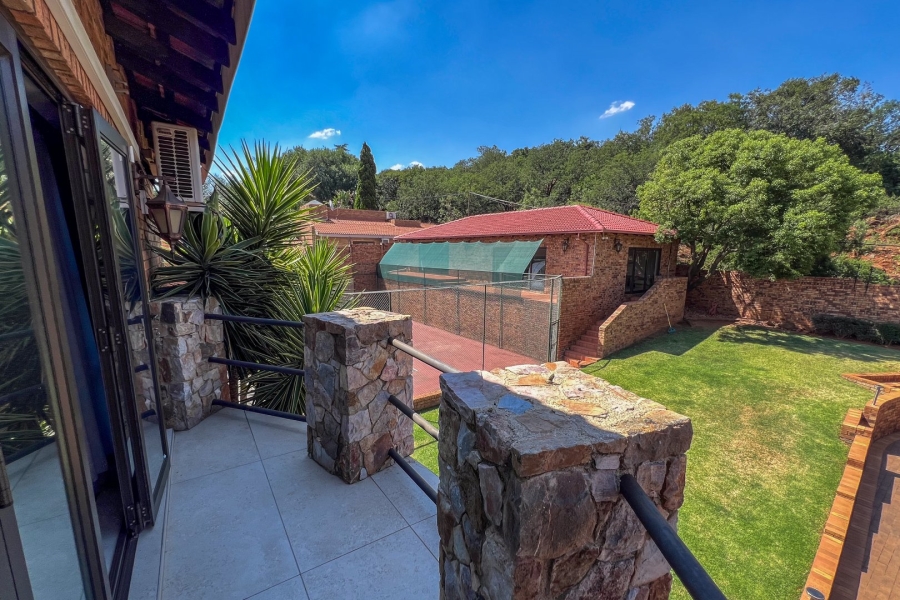 6 Bedroom Property for Sale in Meyersdal Gauteng