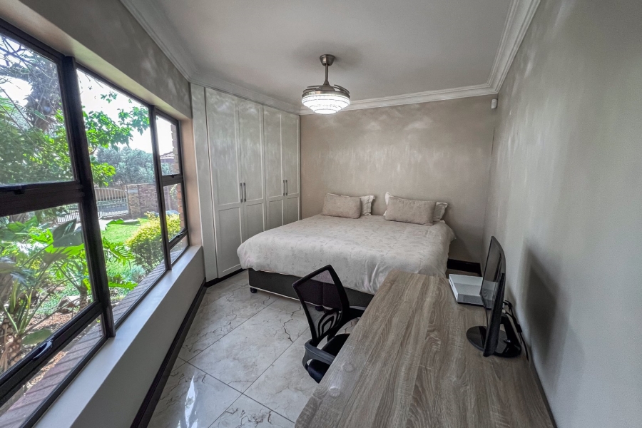 6 Bedroom Property for Sale in Meyersdal Gauteng