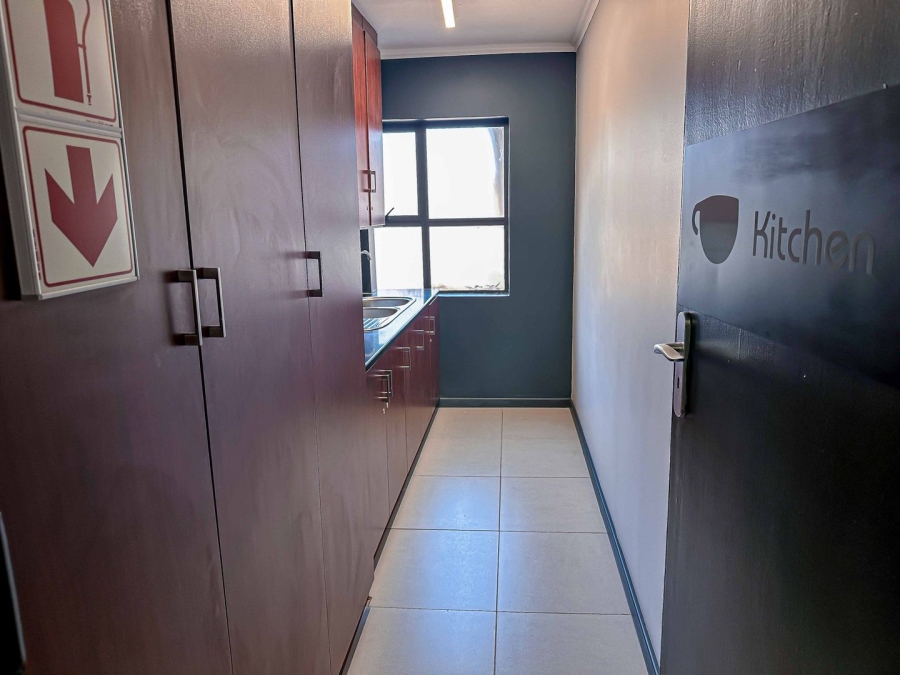 To Let commercial Property for Rent in Cresta Gauteng