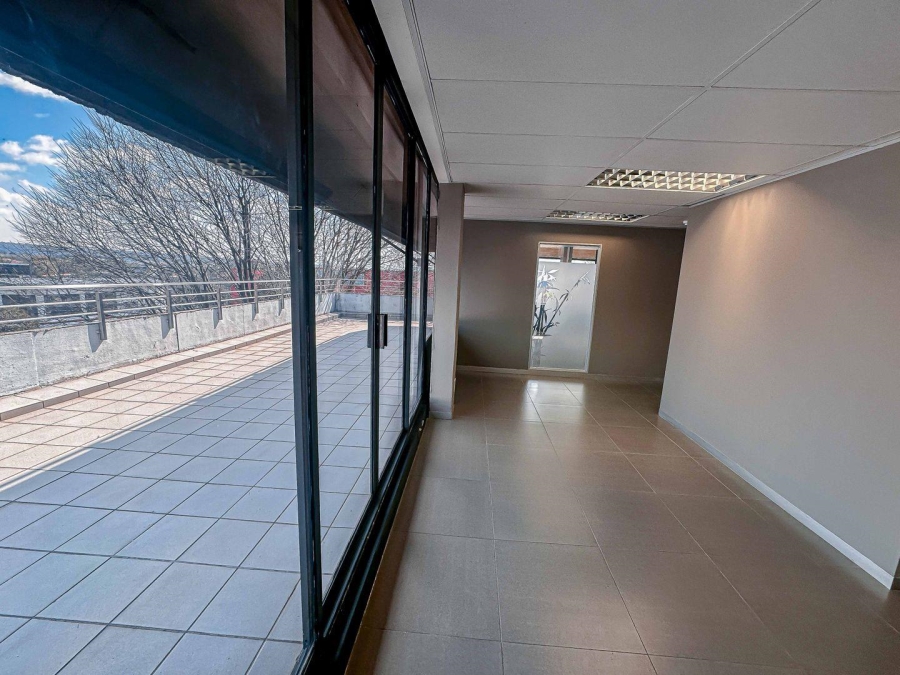 To Let commercial Property for Rent in Cresta Gauteng