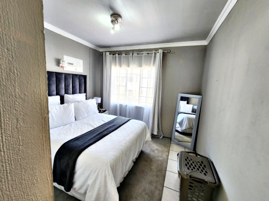 2 Bedroom Property for Sale in Elsburg Gauteng