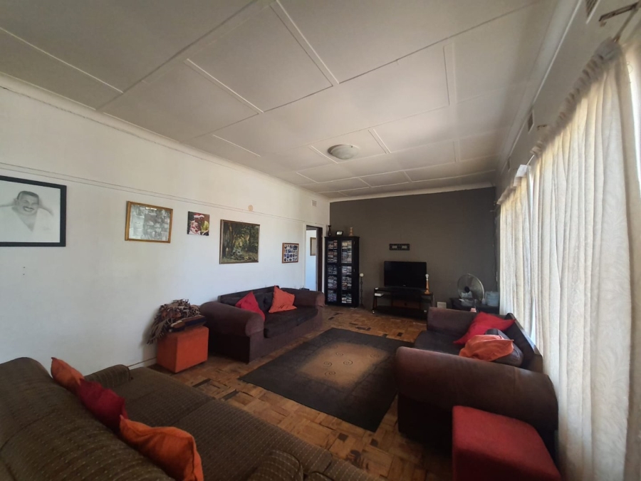 3 Bedroom Property for Sale in Discovery Gauteng