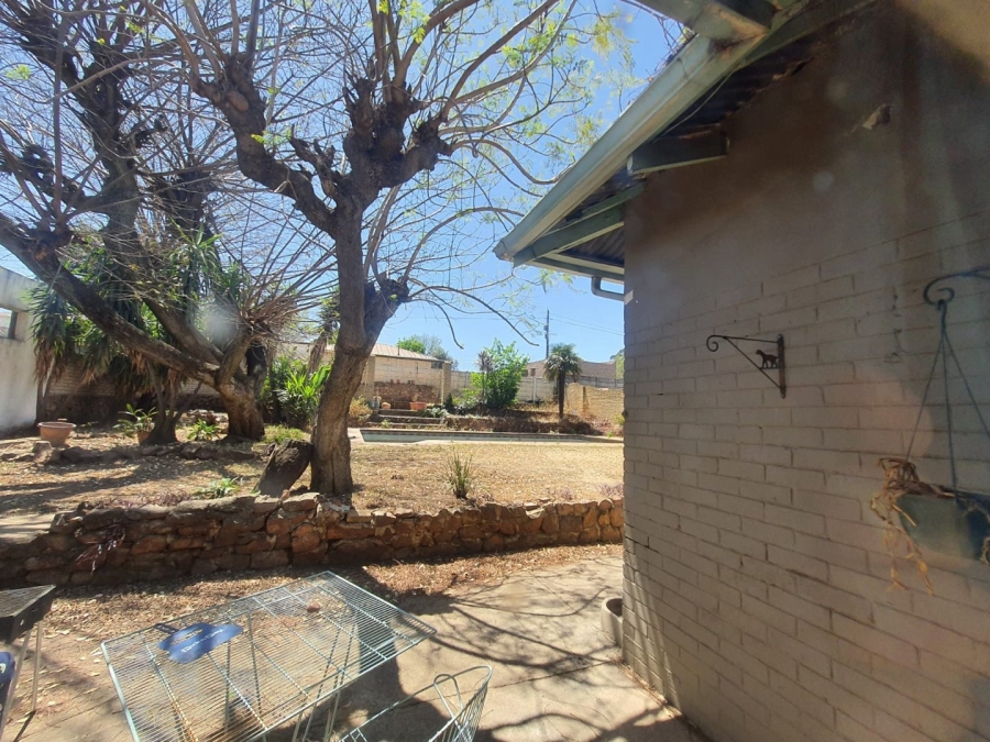 3 Bedroom Property for Sale in Discovery Gauteng