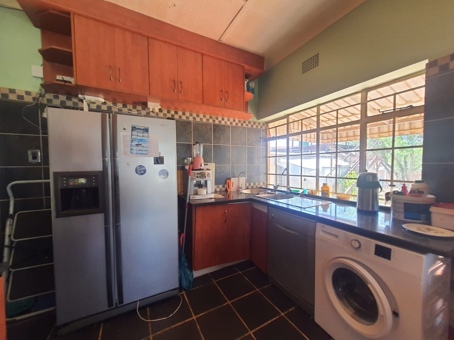 3 Bedroom Property for Sale in Discovery Gauteng