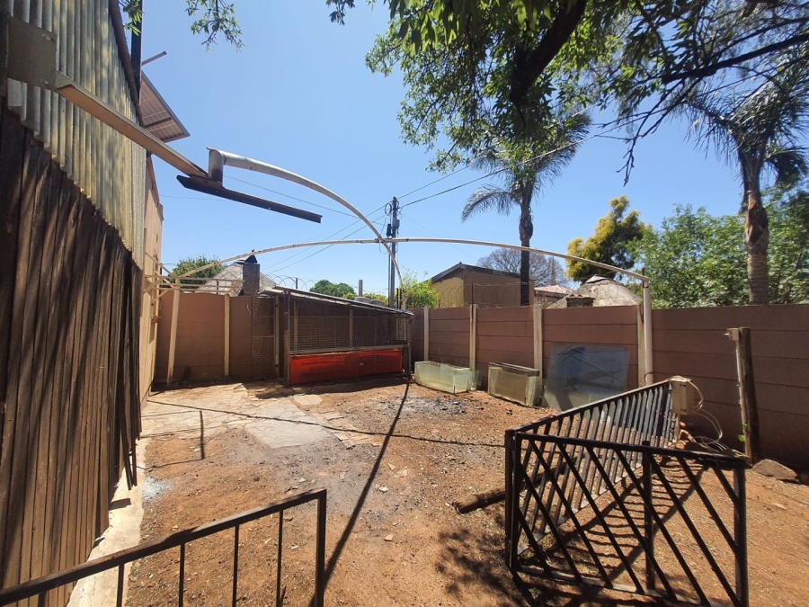 3 Bedroom Property for Sale in Discovery Gauteng