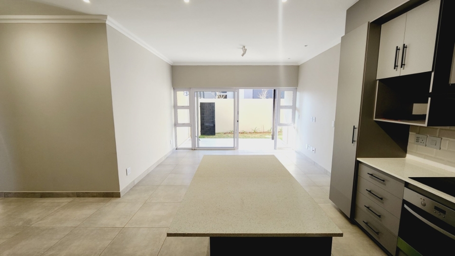 To Let 2 Bedroom Property for Rent in Baileys Muckleneuk Gauteng