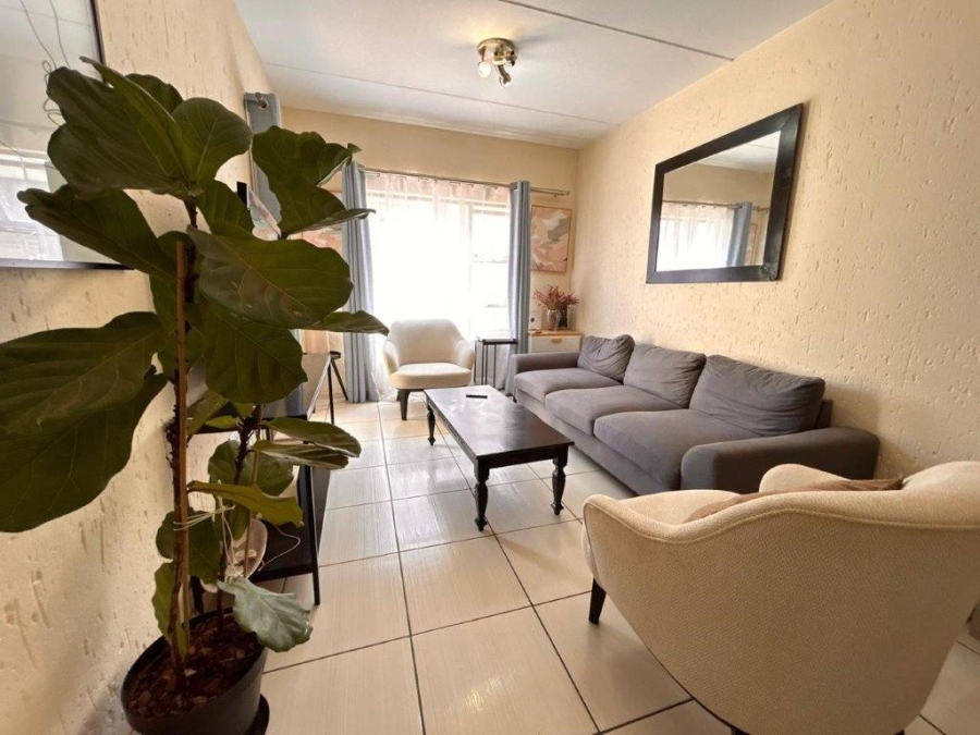 2 Bedroom Property for Sale in Paulshof Gauteng