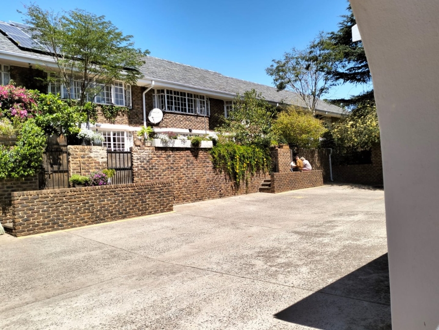 2 Bedroom Property for Sale in Waterkloof Glen Gauteng