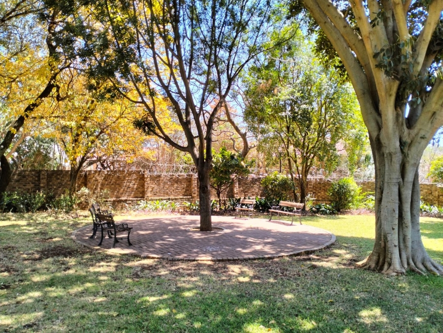 2 Bedroom Property for Sale in Waterkloof Glen Gauteng