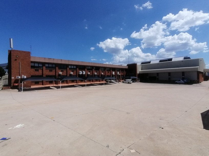 To Let commercial Property for Rent in Eastgate Gauteng