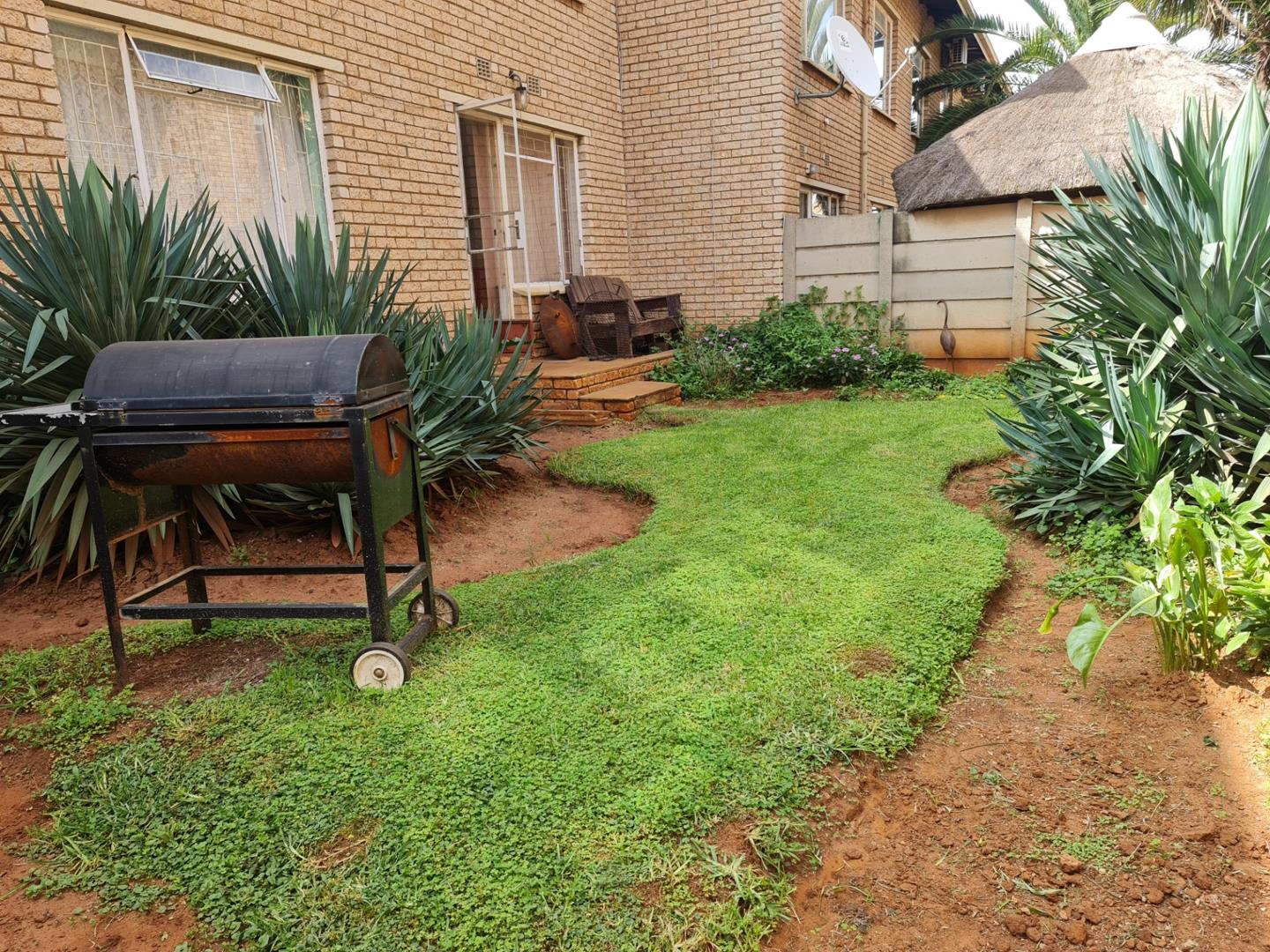 To Let 2 Bedroom Property for Rent in Witfield Gauteng