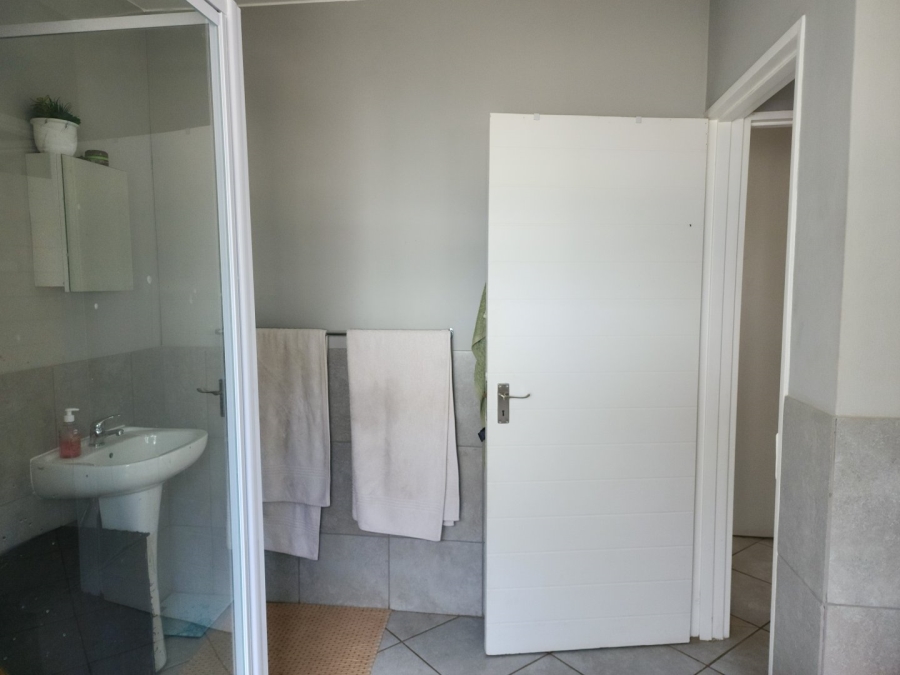 2 Bedroom Property for Sale in Norton Home Estate AH Gauteng