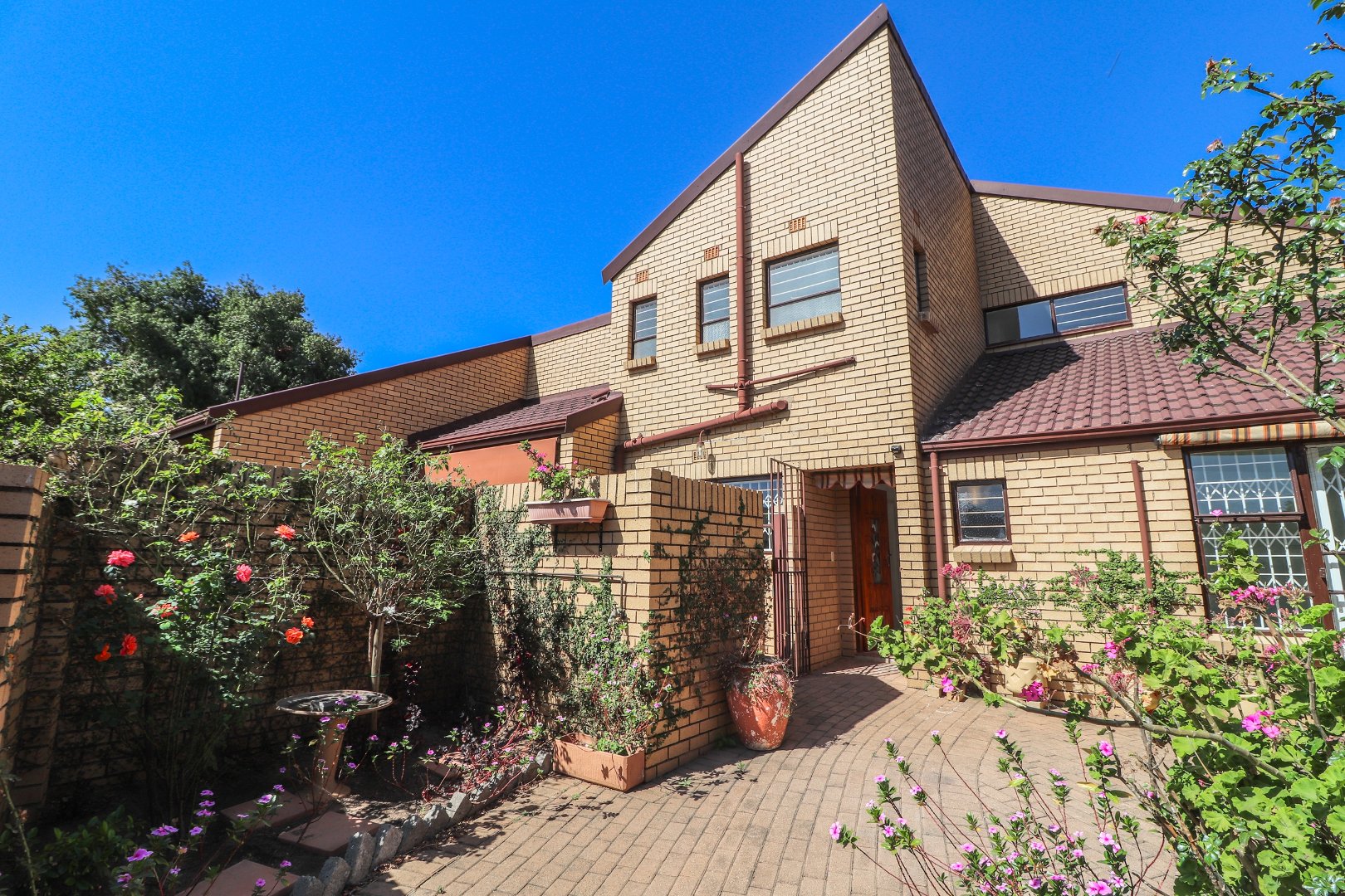 3 Bedroom Property for Sale in Fourways Gauteng