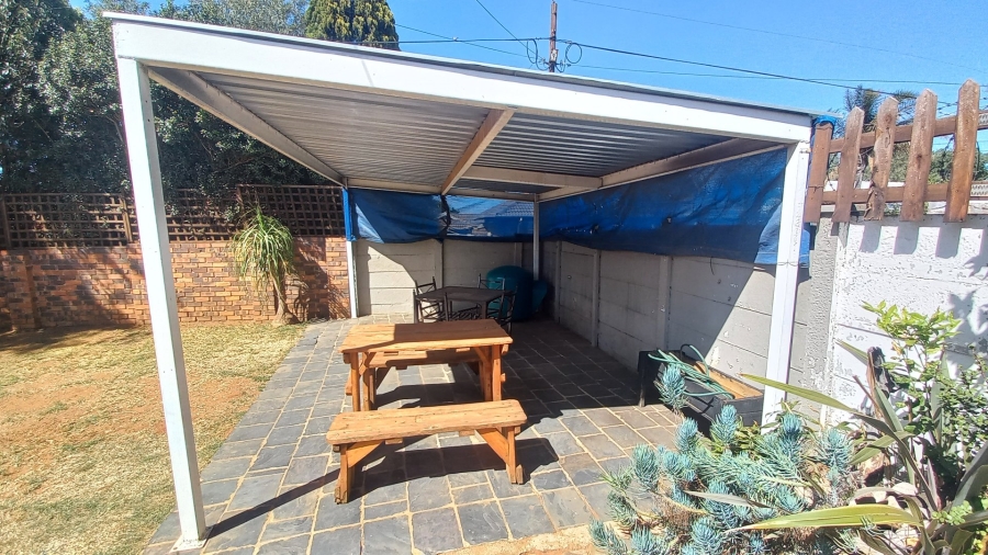 3 Bedroom Property for Sale in Witpoortjie Gauteng