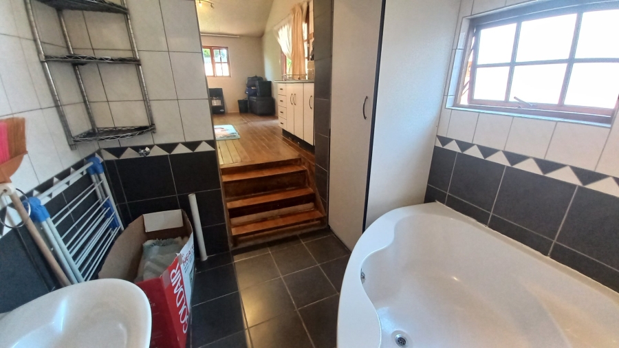 3 Bedroom Property for Sale in Witpoortjie Gauteng