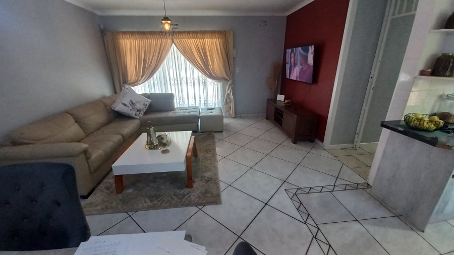 3 Bedroom Property for Sale in Witpoortjie Gauteng