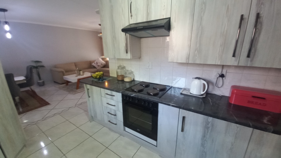 3 Bedroom Property for Sale in Witpoortjie Gauteng