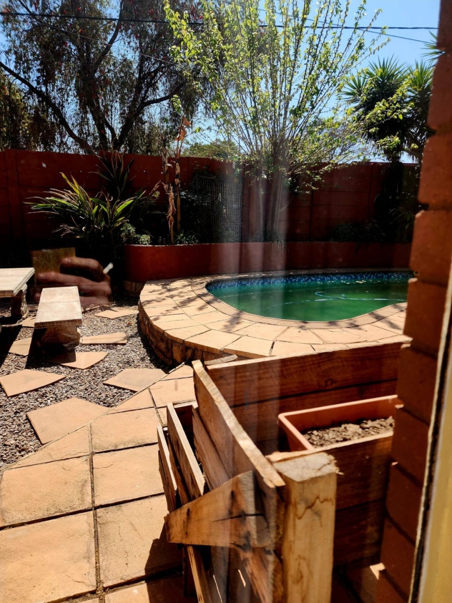 3 Bedroom Property for Sale in Valhalla Gauteng