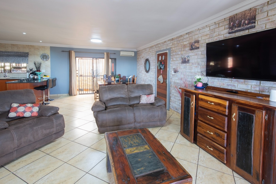 4 Bedroom Property for Sale in Bothas Geluk Gauteng