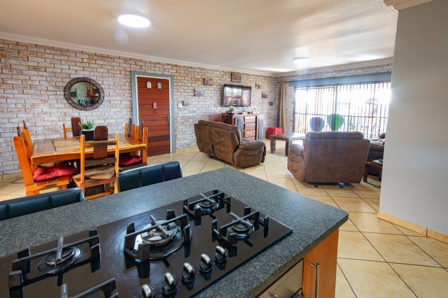 4 Bedroom Property for Sale in Bothas Geluk Gauteng