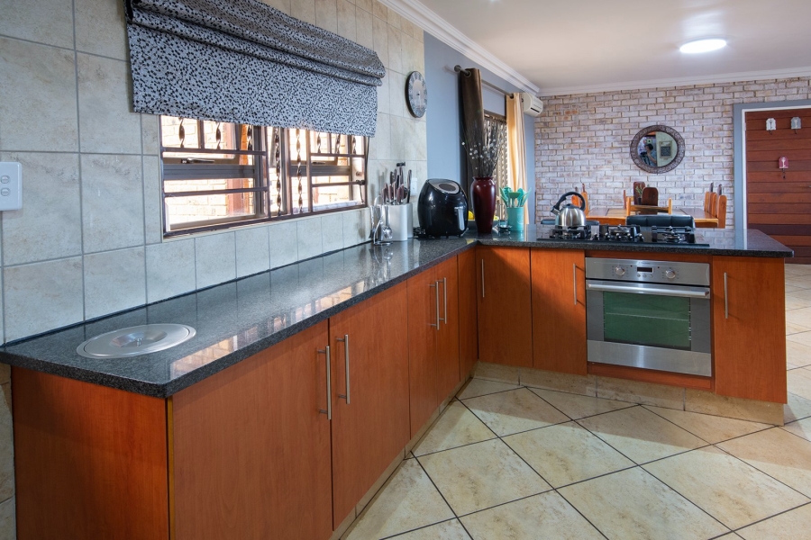 4 Bedroom Property for Sale in Bothas Geluk Gauteng