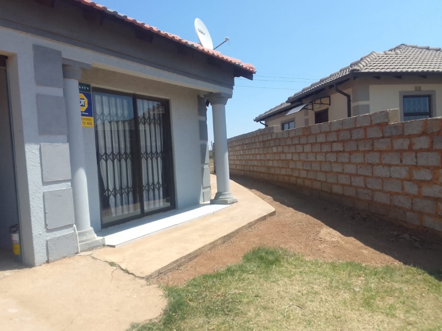 To Let 3 Bedroom Property for Rent in Sharon Park Gauteng