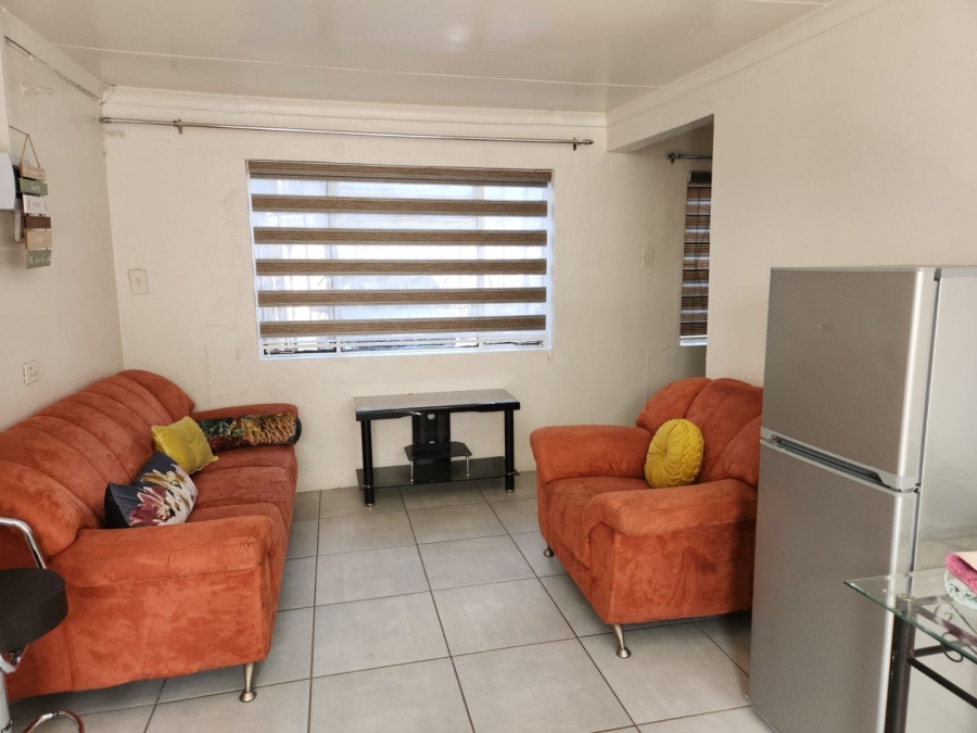 To Let 1 Bedroom Property for Rent in Gillview Gauteng