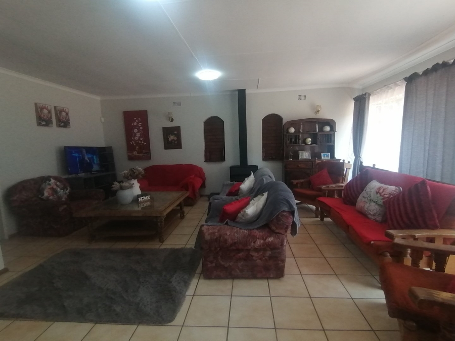 4 Bedroom Property for Sale in Brackenhurst Gauteng