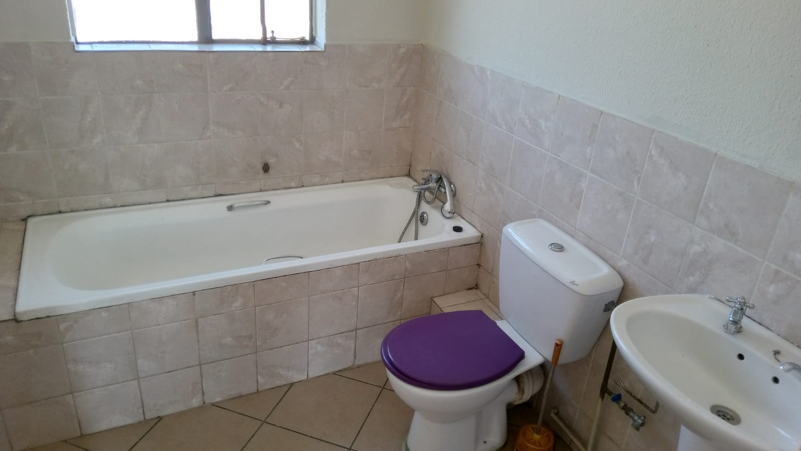 To Let 2 Bedroom Property for Rent in Ravensklip Gauteng