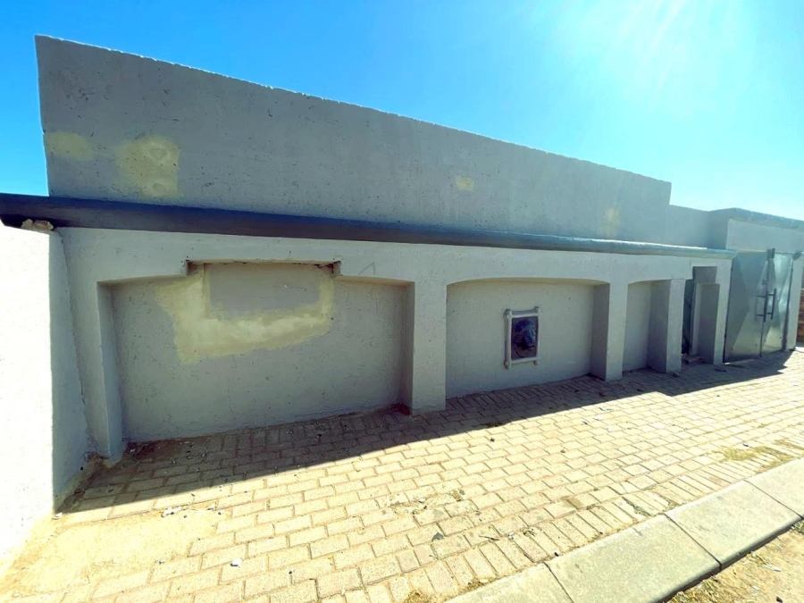 9 Bedroom Property for Sale in Tembisa Central Gauteng