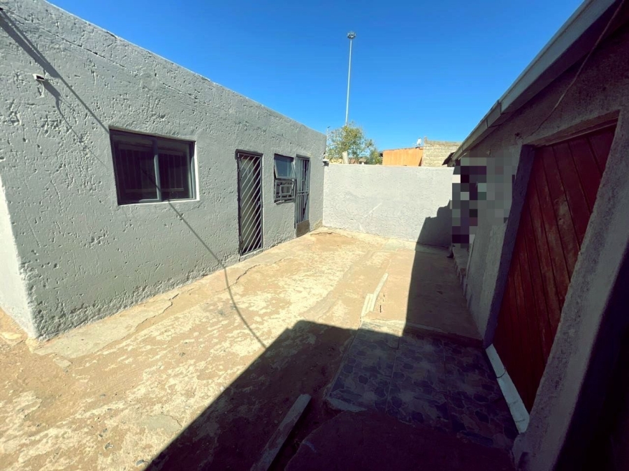 9 Bedroom Property for Sale in Tembisa Central Gauteng