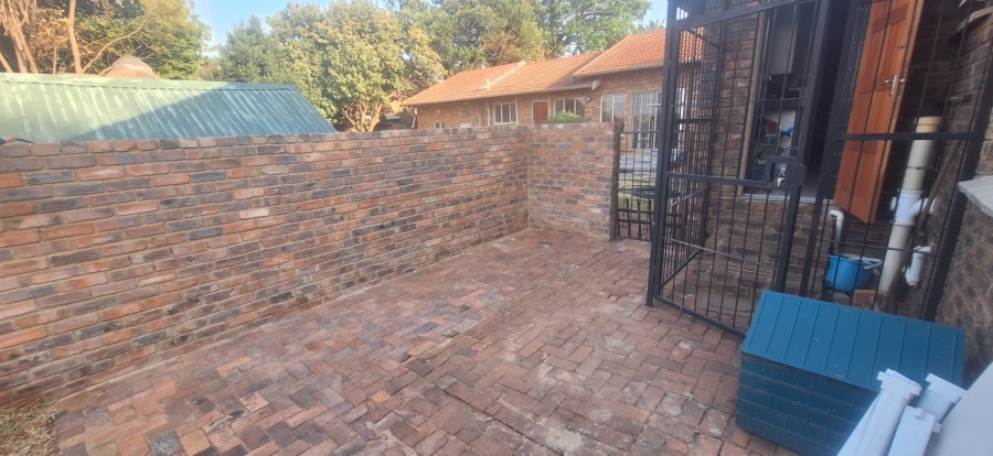 To Let 2 Bedroom Property for Rent in Rietvalleirand Gauteng