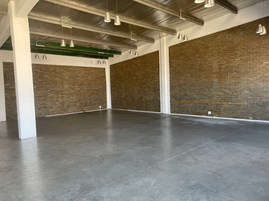 To Let commercial Property for Rent in Halfway House Gauteng