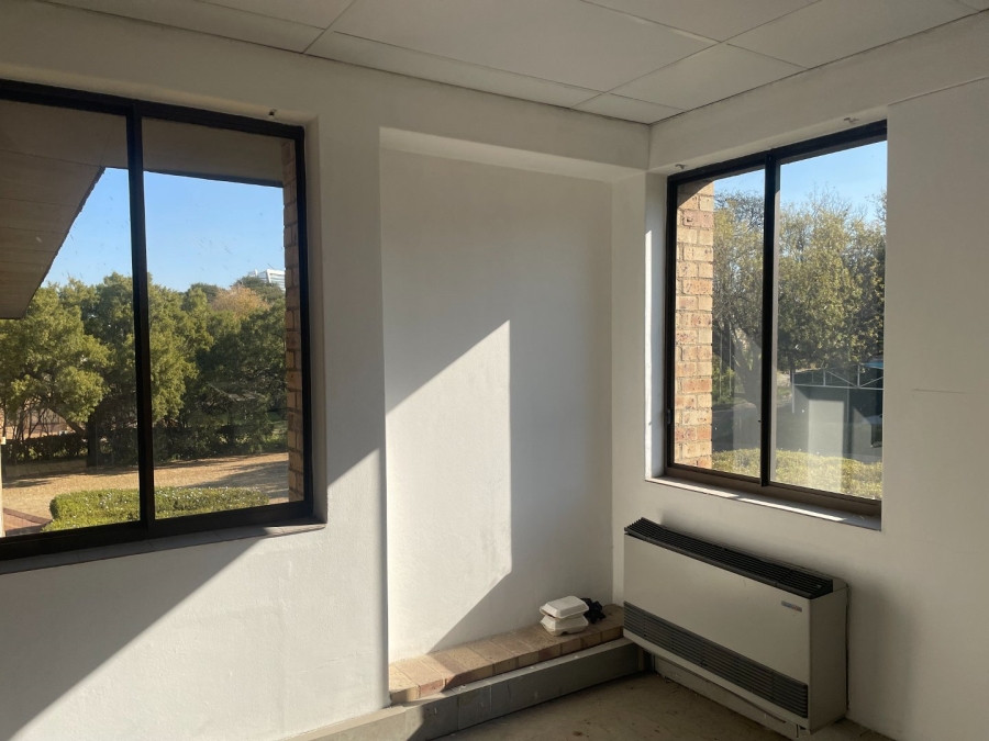 To Let commercial Property for Rent in Vorna Valley Gauteng