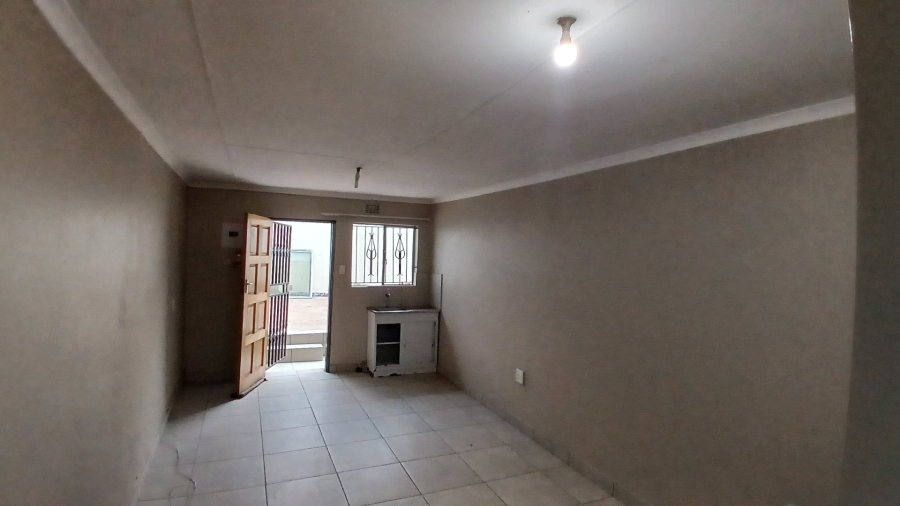 4 Bedroom Property for Sale in Rosettenville Gauteng