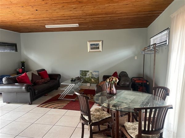 To Let  Bedroom Property for Rent in Glen Austin Gauteng