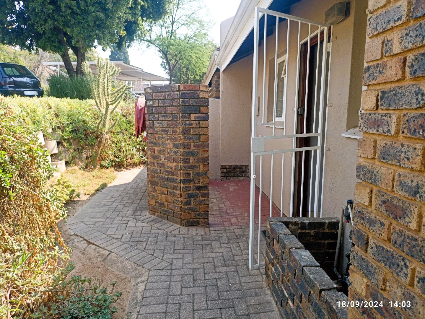 2 Bedroom Property for Sale in Sonneglans Gauteng