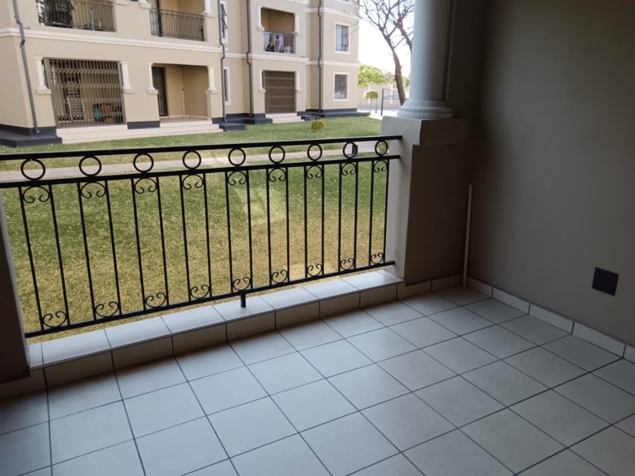 To Let 2 Bedroom Property for Rent in Blue Hills AH Gauteng