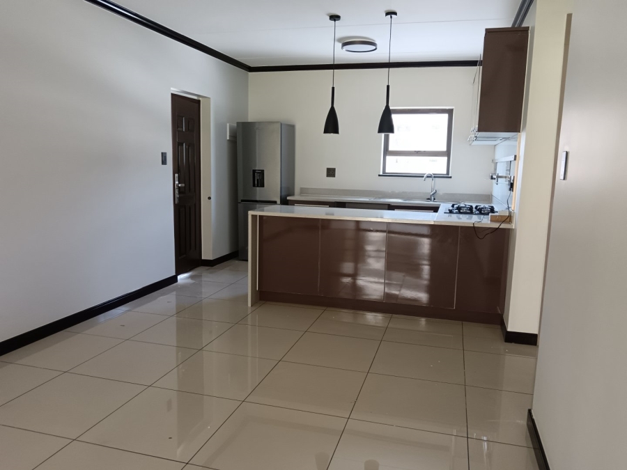 To Let 2 Bedroom Property for Rent in Blue Hills AH Gauteng