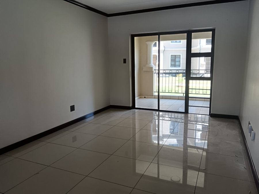 To Let 2 Bedroom Property for Rent in Blue Hills AH Gauteng