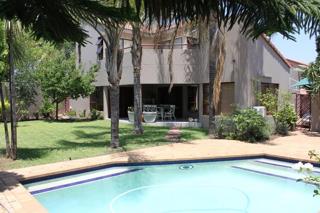 To Let 3 Bedroom Property for Rent in Sunninghill Gauteng