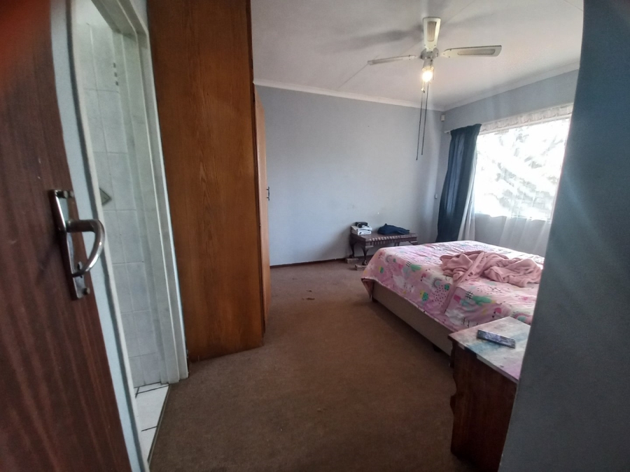 3 Bedroom Property for Sale in Rensburg Gauteng